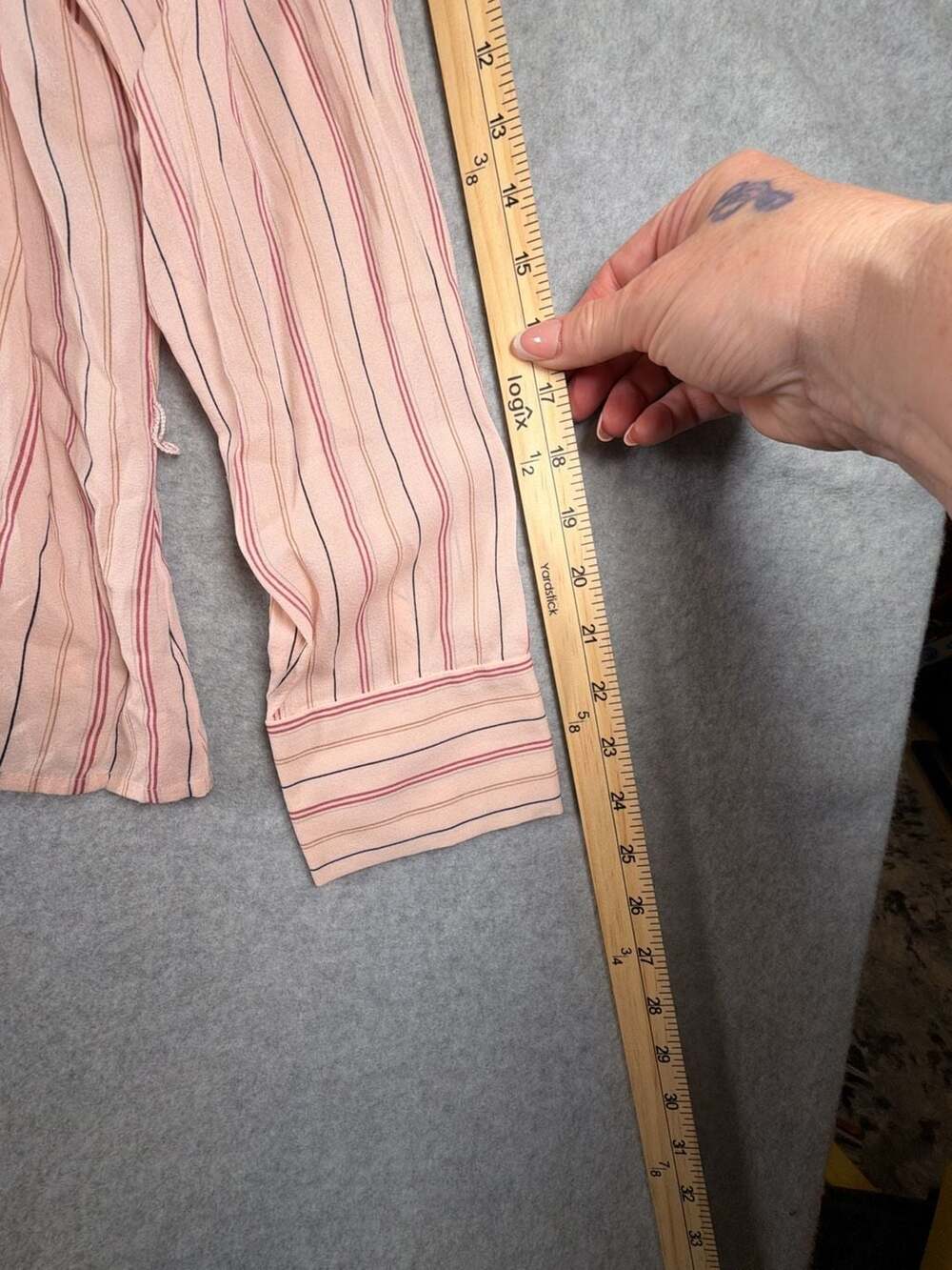 Ann Taylor Silk Blend Striped Tie-Front Blouse Size 14 - Picture 4 of 9